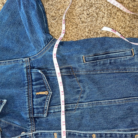Bill Bass Medium Vintage Jean Jacket. Button down, long sleeves adjustable waist - Picture 7 of 12